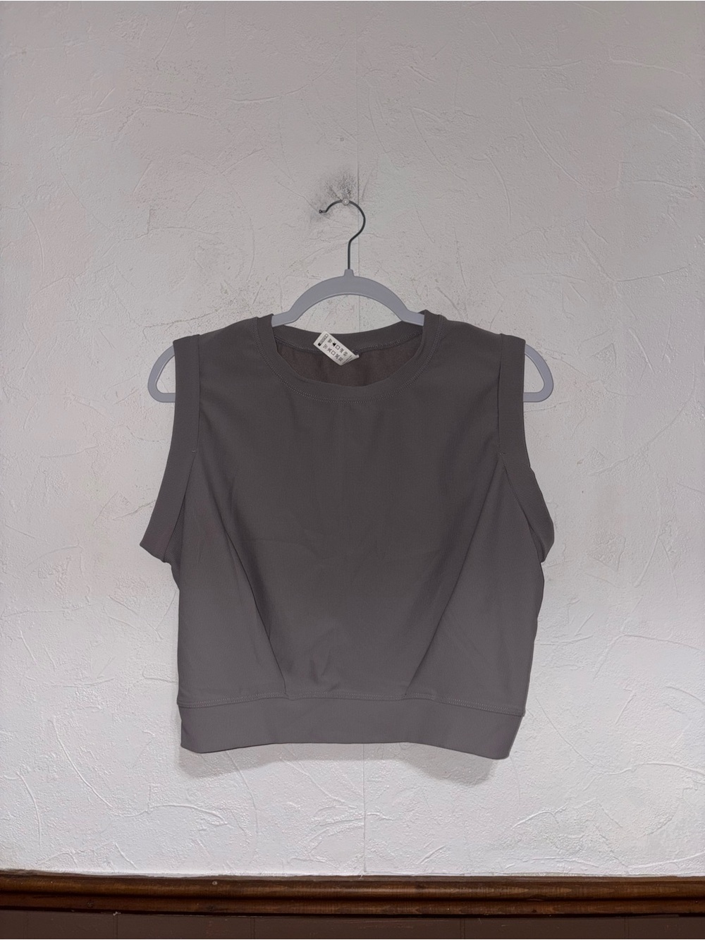 Halara | Gray Ribbed Top | Size Medium